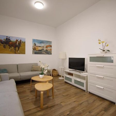 Rentalsevilla Luminoso Apartamento Por Casa Pilatos Exterior foto